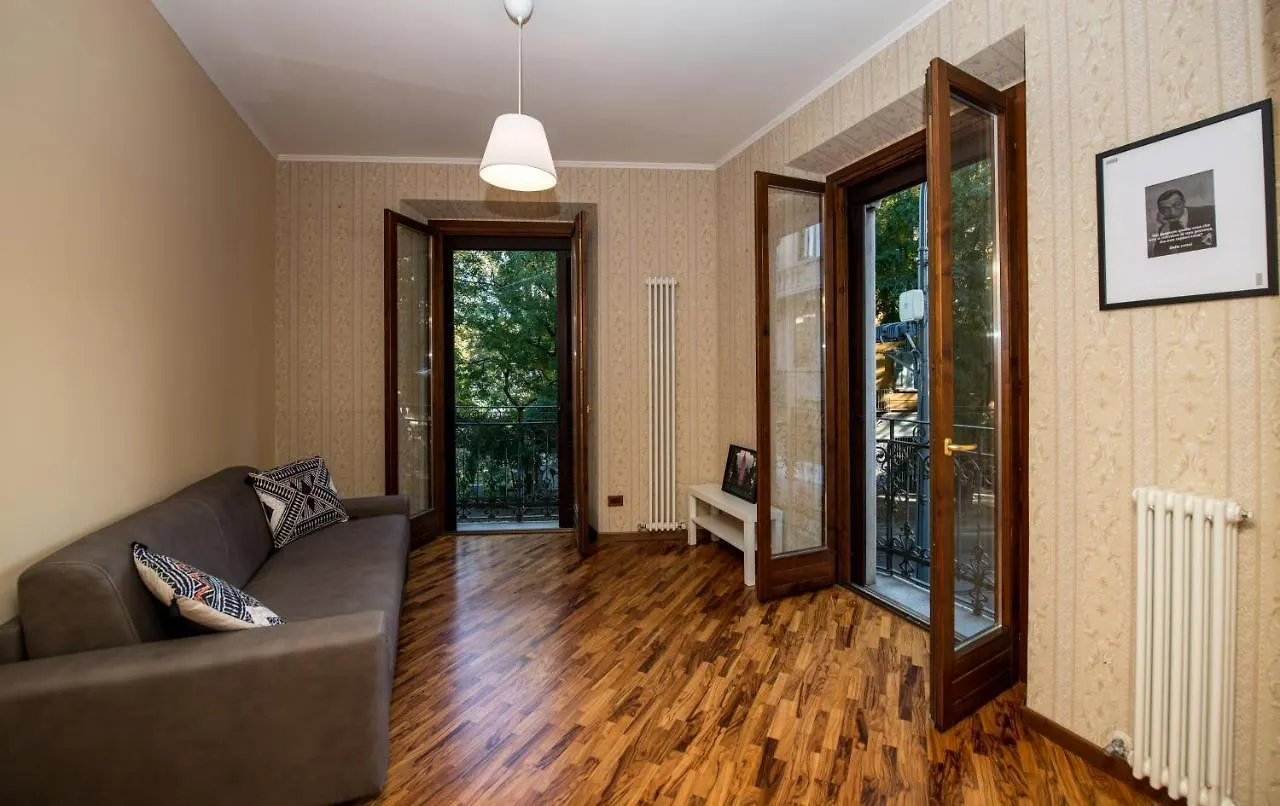 Shortmi Montello Apartamento Milão Itália