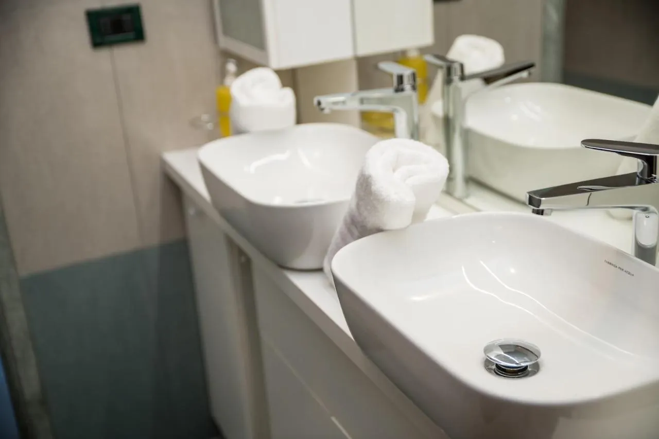 Shortmi Montello Apartamento Milão